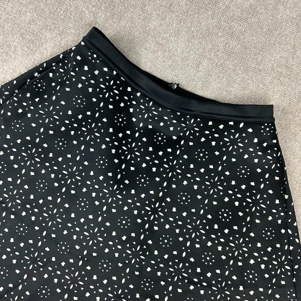 Catherine Malandrino A-Line Skirt Womens 10 Black Laser-Cut Floral Back Zip